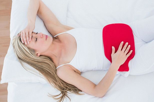 je možné provést depilaci během menstruace