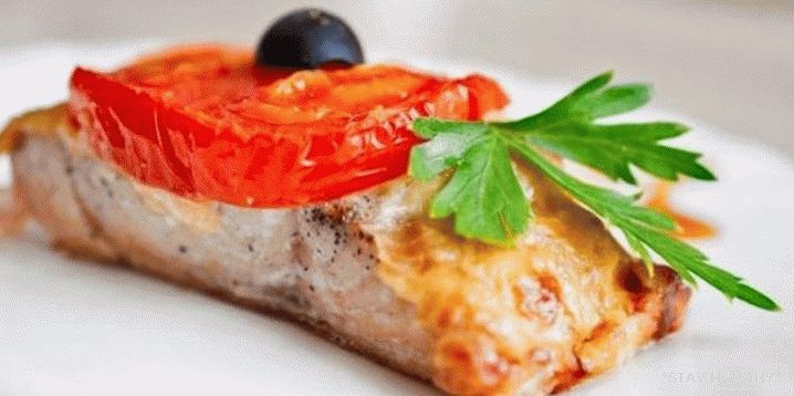 Jak chutné vařit ketu v troubě: recepty sfotografie