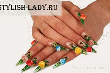 Krásné designové prodloužení nehtů
